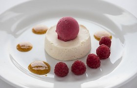 Blairgowrie raspberry sorbet with white chocolate mousse